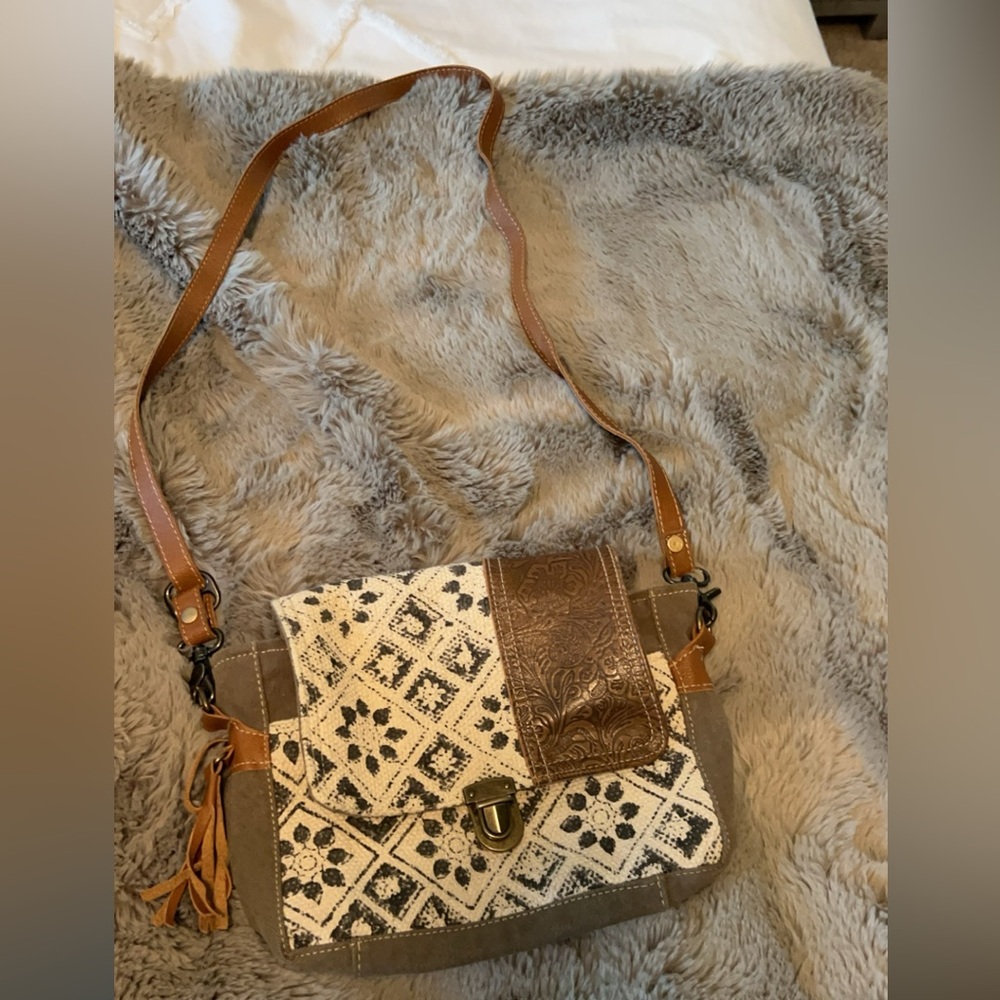Myra crossbody purse